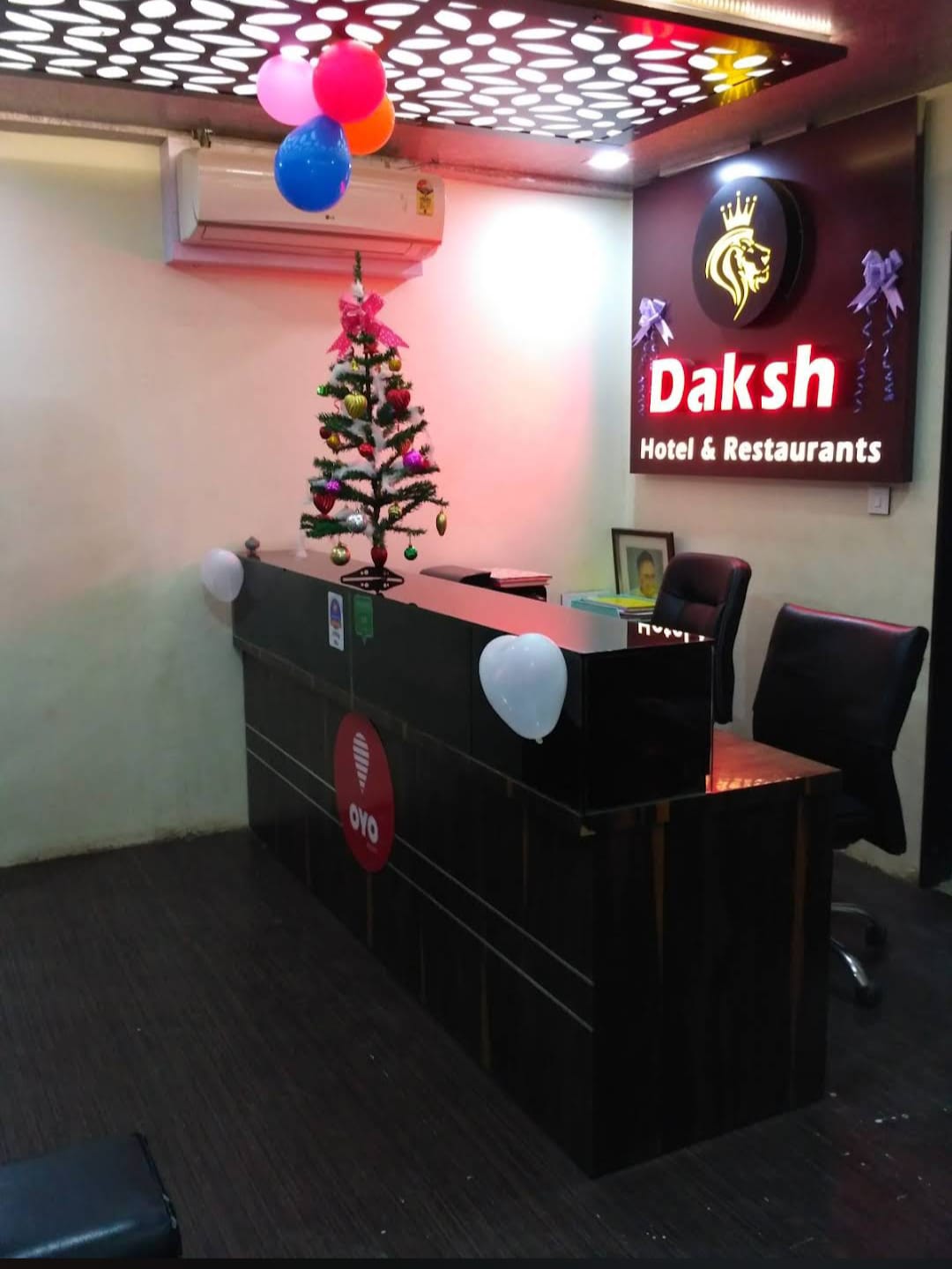 Daksh Hotel
